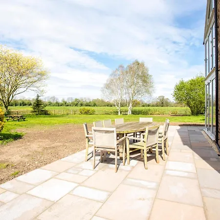 Ferienhaus Kist Accommodates Presents Glen View Retreat *